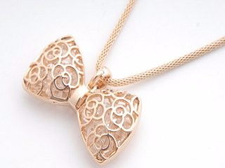 時(shí)尚飾品加盟店促銷(xiāo)秘籍 引爆美發(fā)飾品銷(xiāo)售熱潮